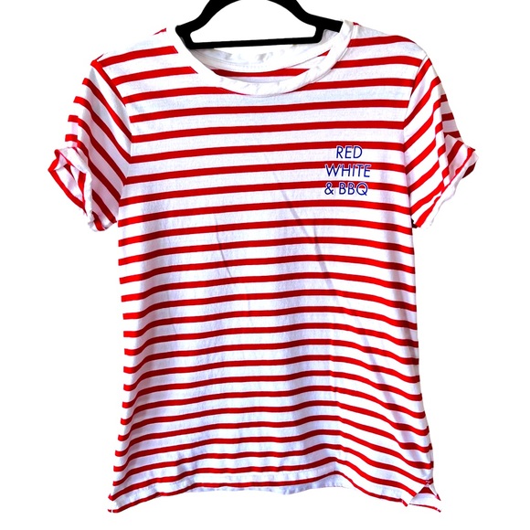 St John’s Bay 100% Cotton Red White & BBQ Tee Size Medium - Picture 1 of 6